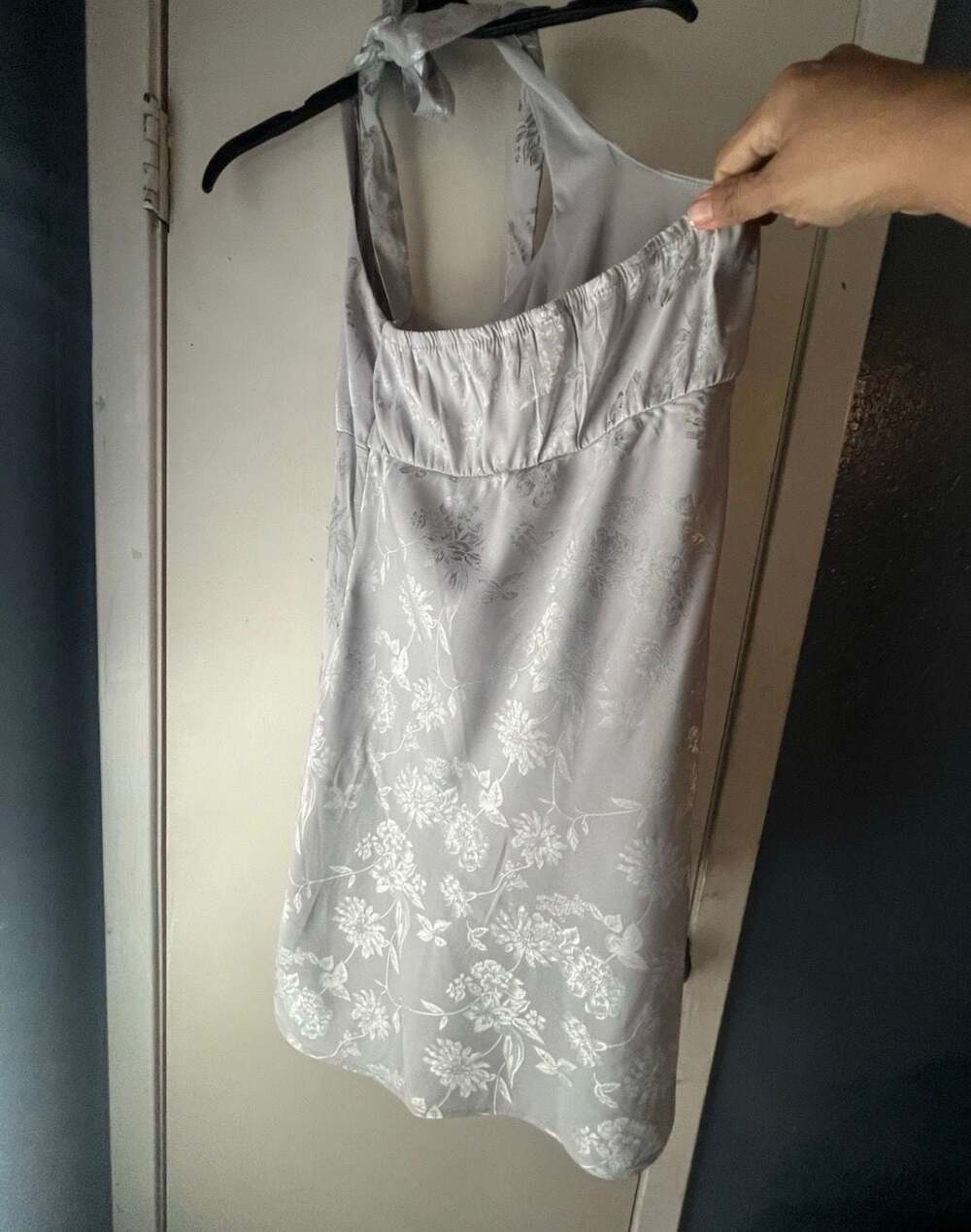 Wild Fable Floral Satin Halter Mini Dress Size L - Picture 3 of 10